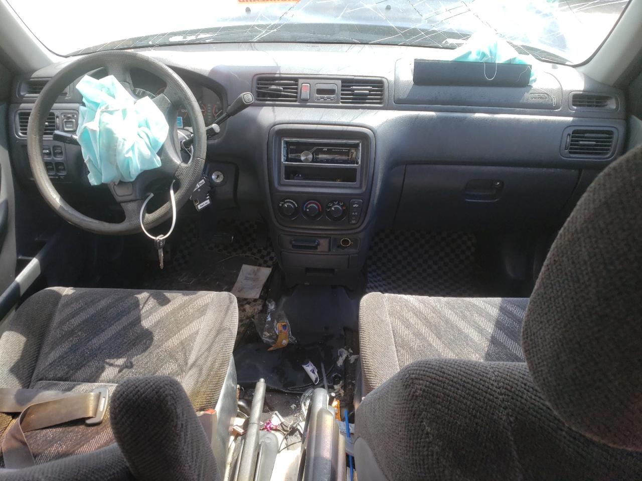 Photo 9 from auction – 2000 HONDA CR-V LX with VIN JHLRD2841YC007549
