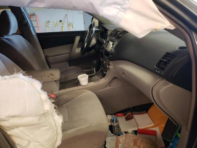 Photo 5 from auction – 2013 TOYOTA HIGHLANDER with VIN 5TDBK3EH1DS219829