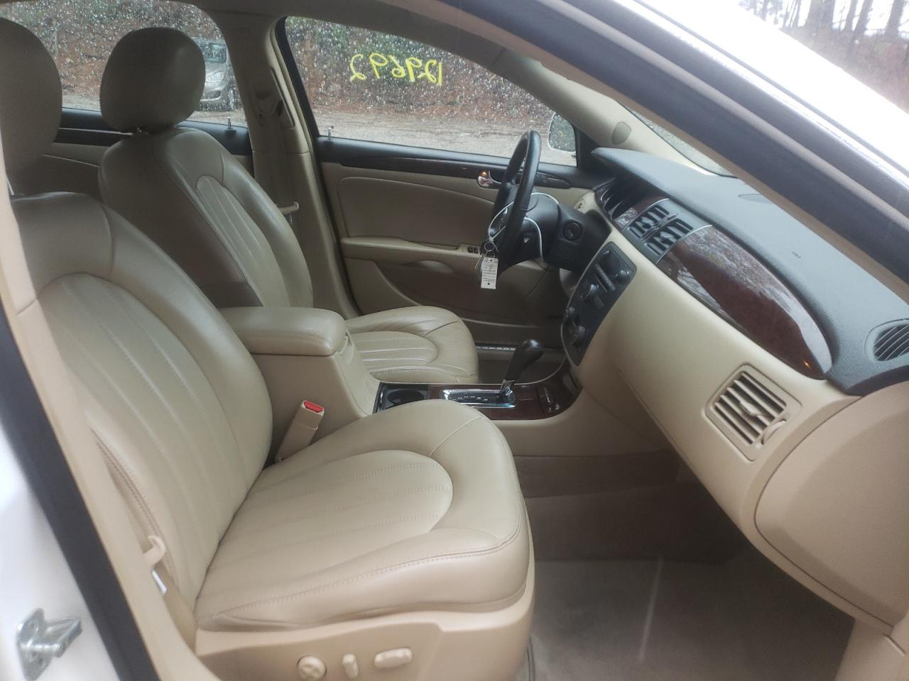 Photo 5 from auction – 2011 BUICK LUCERNE CX with VIN 1G4HJ5EM5BU114897
