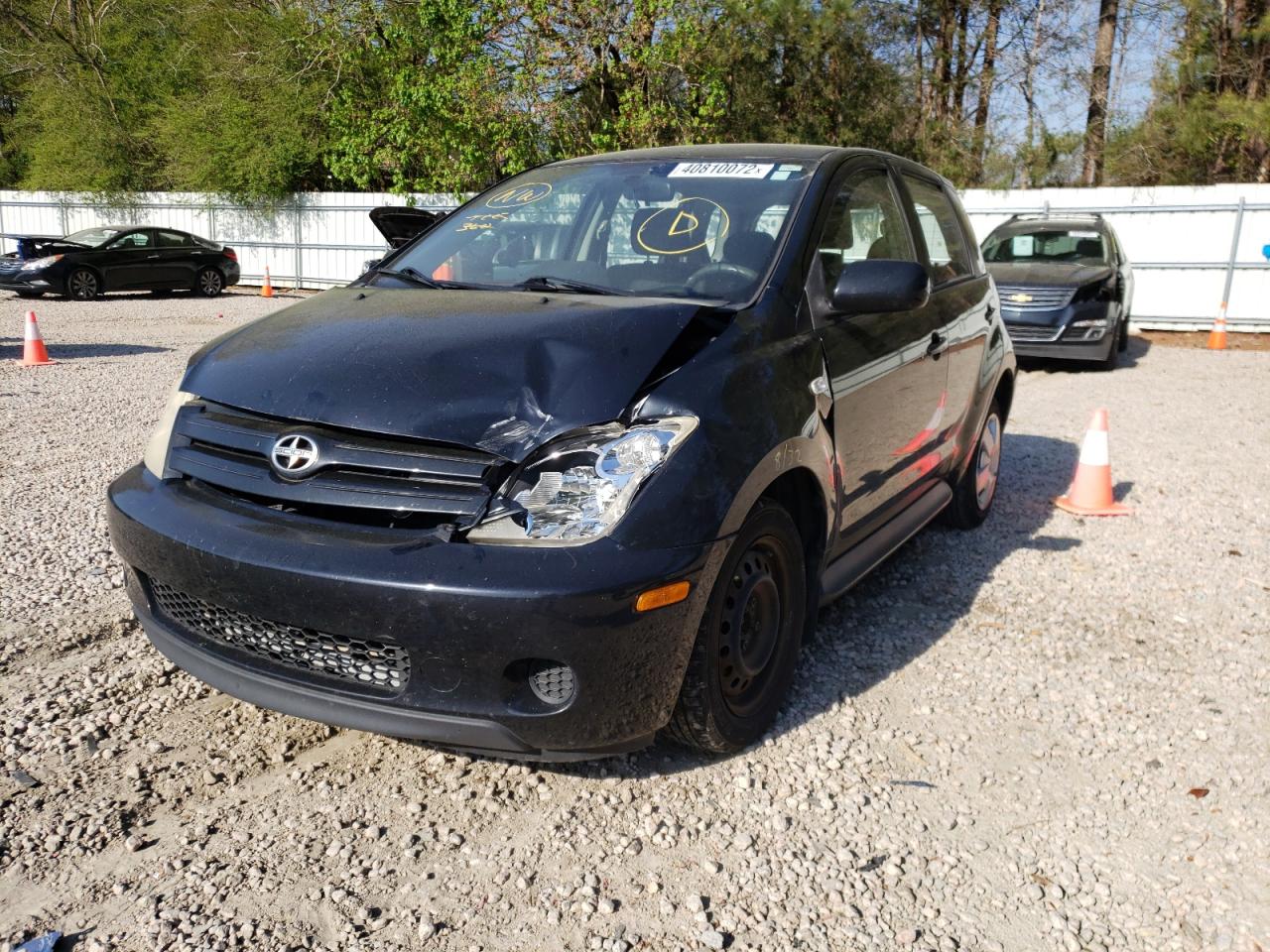Photo 2 from auction – 2005 TOYOTA SCION XA with VIN JTKKT624550116524