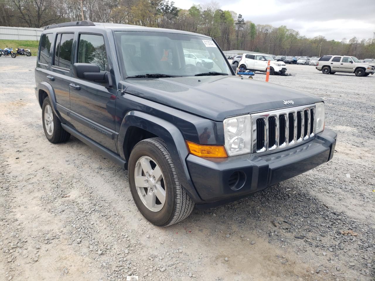 JEEP COMMANDER 2008 with VIN 1J8HG48N38C126121 - Photo from auction