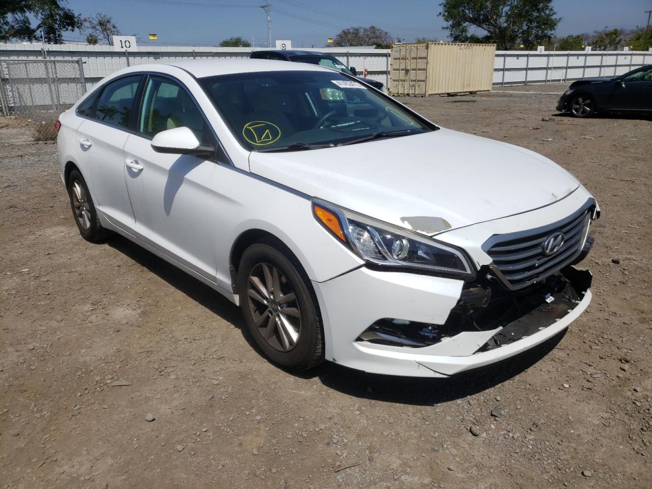 HYUNDAI SONATA SE 2015 with VIN 5NPE24AF5FH259055 - Photo from auction