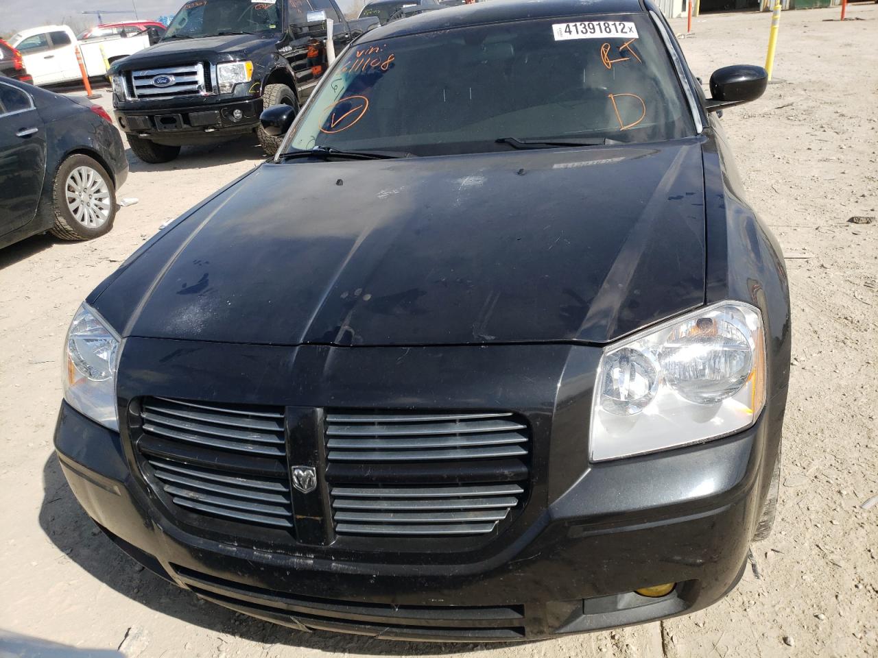 Photo 9 from auction – 2005 DODGE MAGNUM R/T with VIN 2D8GV58265H611108