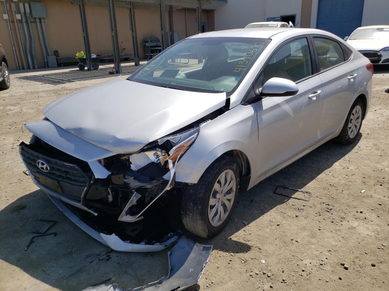 Photo 2 from auction – 2018 HYUNDAI ACCENT SE with VIN 3KPC24A37JE025736