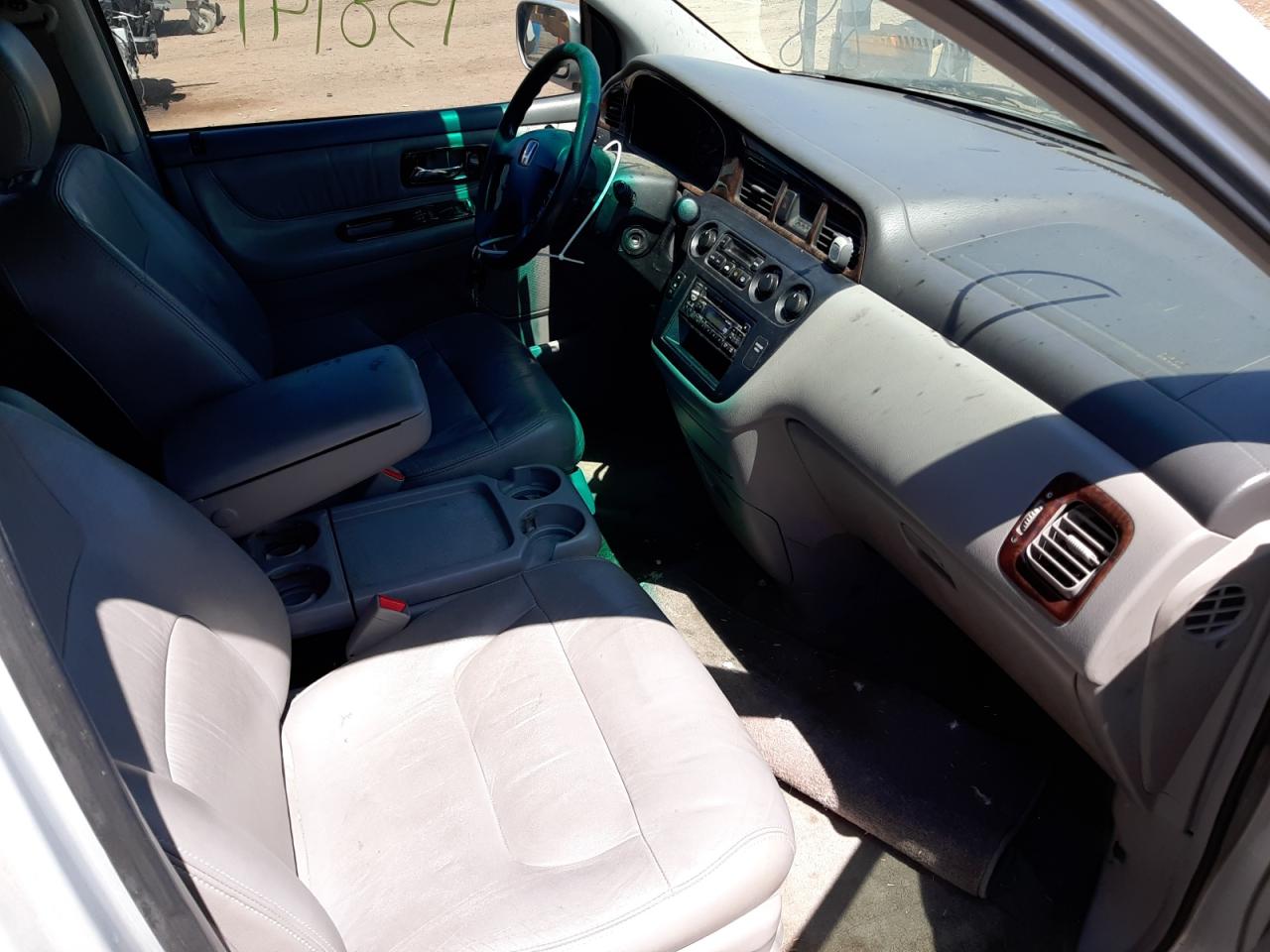 Photo 5 from auction – 2004 HONDA ODYSSEY with VIN 5FNRL18914B116967