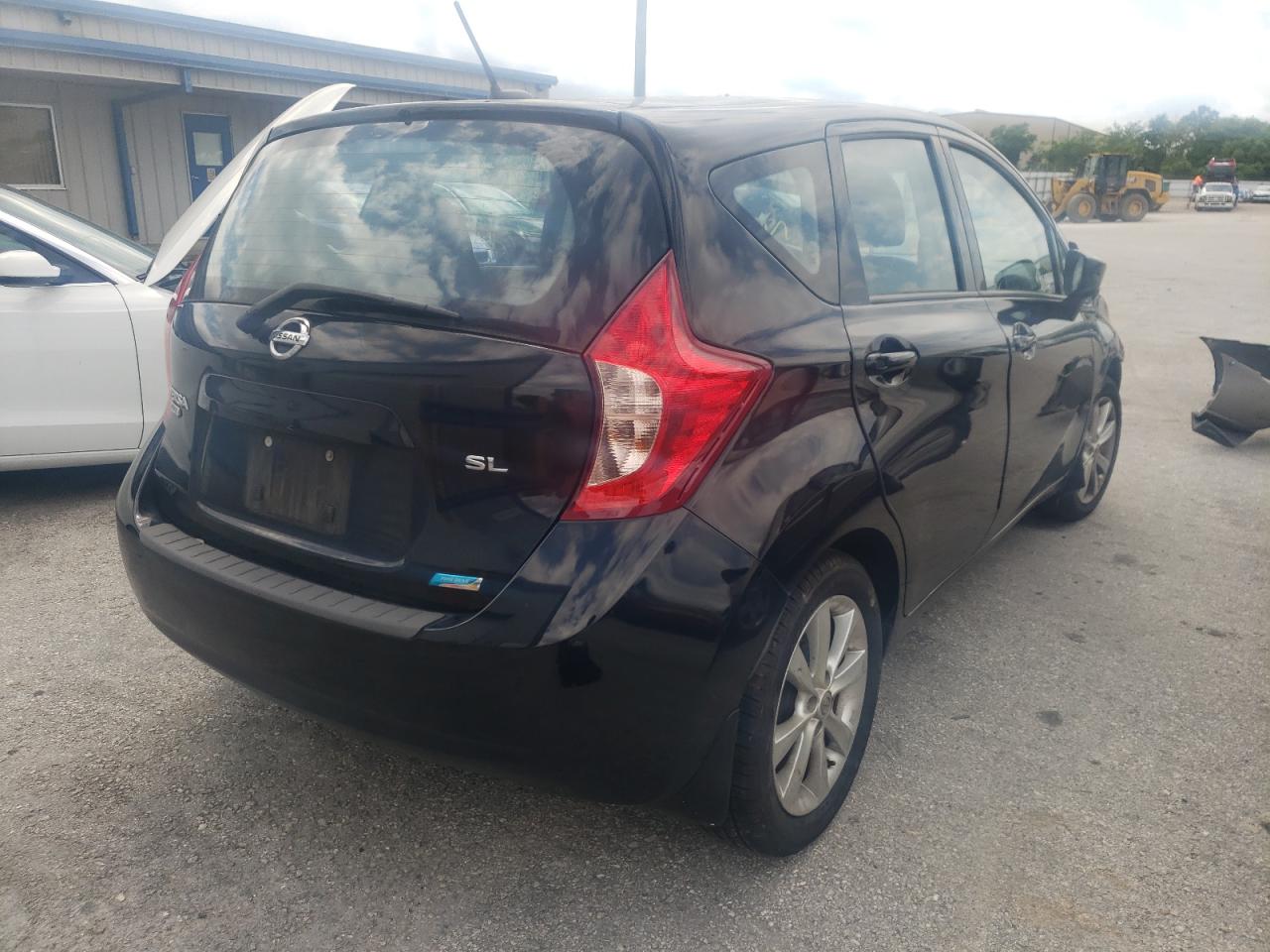Photo 4 from auction – 2015 NISSAN VERSA NOTE with VIN 3N1CE2CP7FL436359