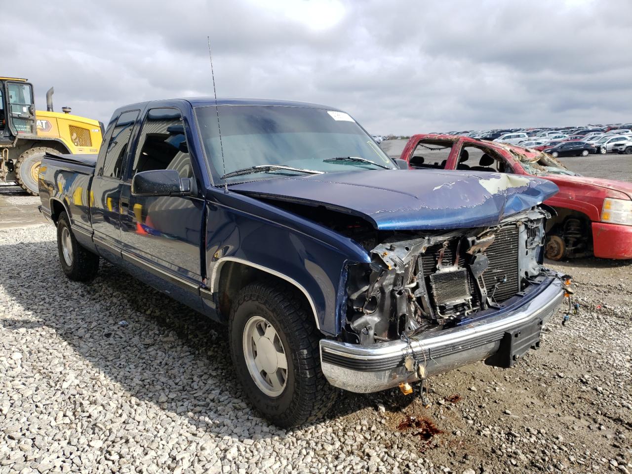 CHEVROLET GMT-400 C1 1996 with VIN 2GCEC19R8T1188232 - Photo from auction