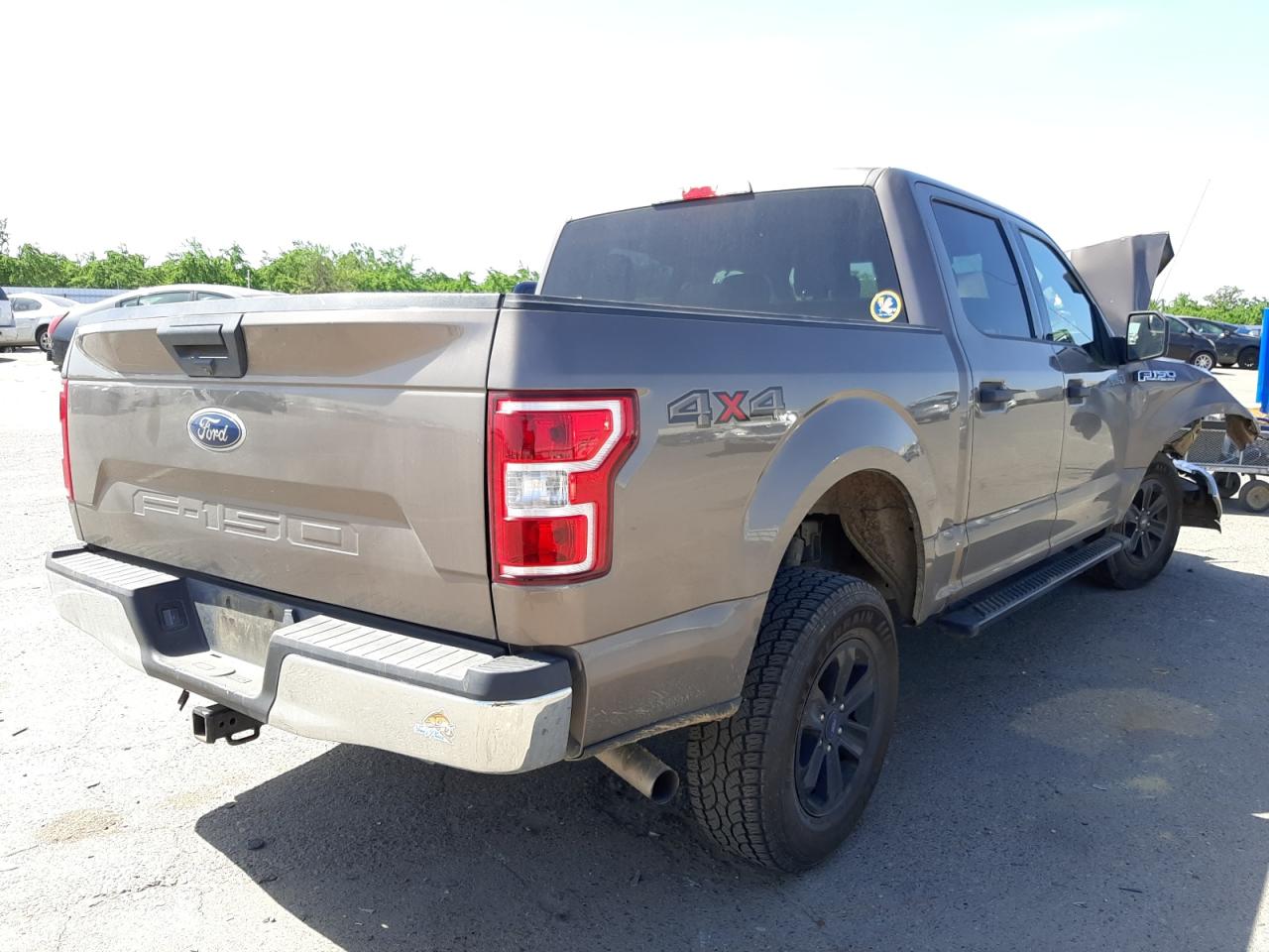 Photo 4 from auction – 2018 FORD F150 SUPER with VIN 1FTEW1E52JKC27422