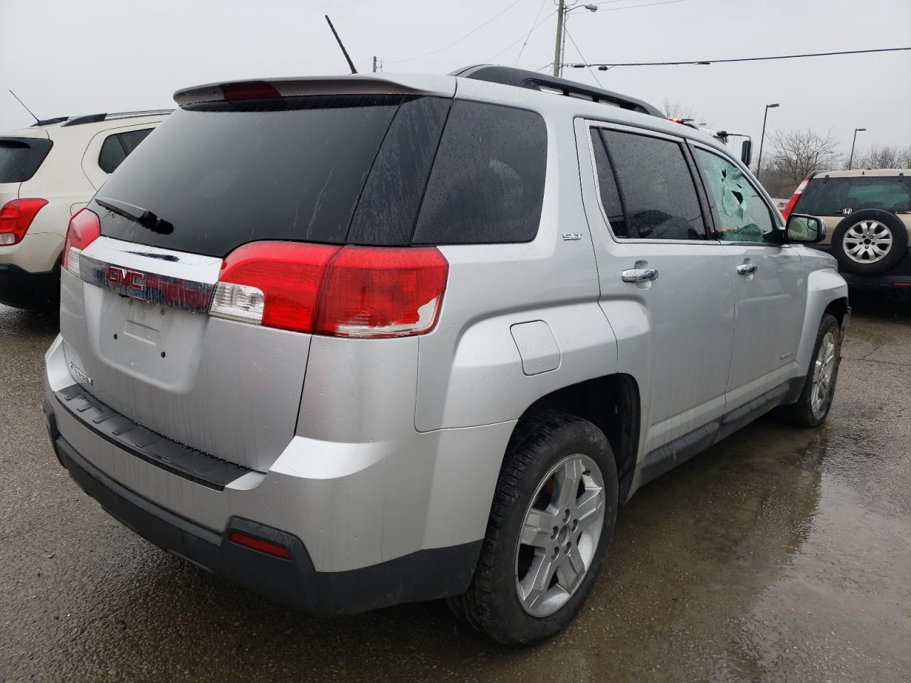 Photo 4 from auction – 2013 GMC TERRAIN SL with VIN 2GKALUEK0D6266794