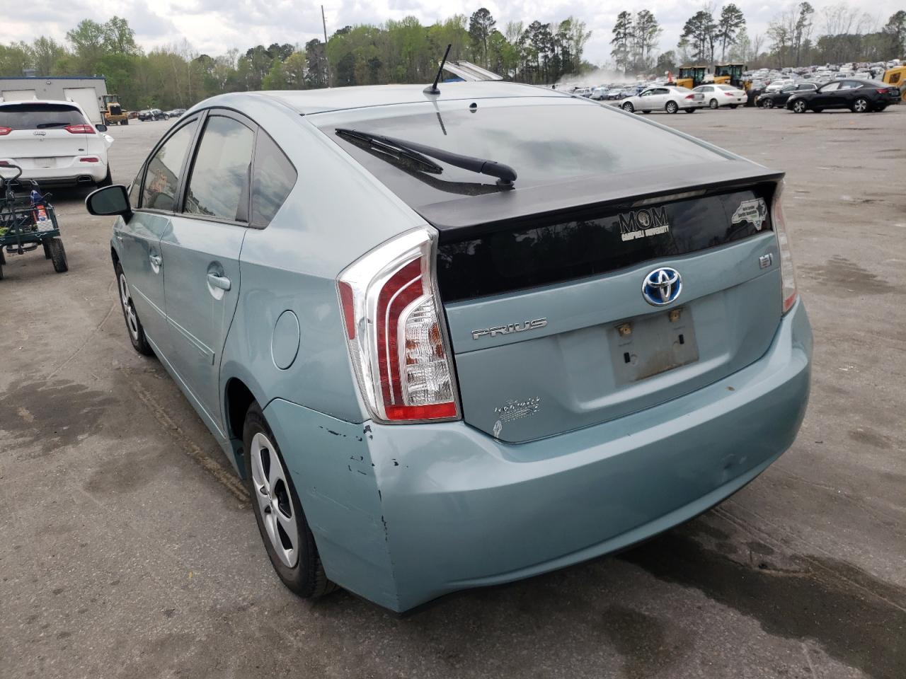 Photo 3 from auction – 2013 TOYOTA PRIUS with VIN JTDKN3DU1D1710887
