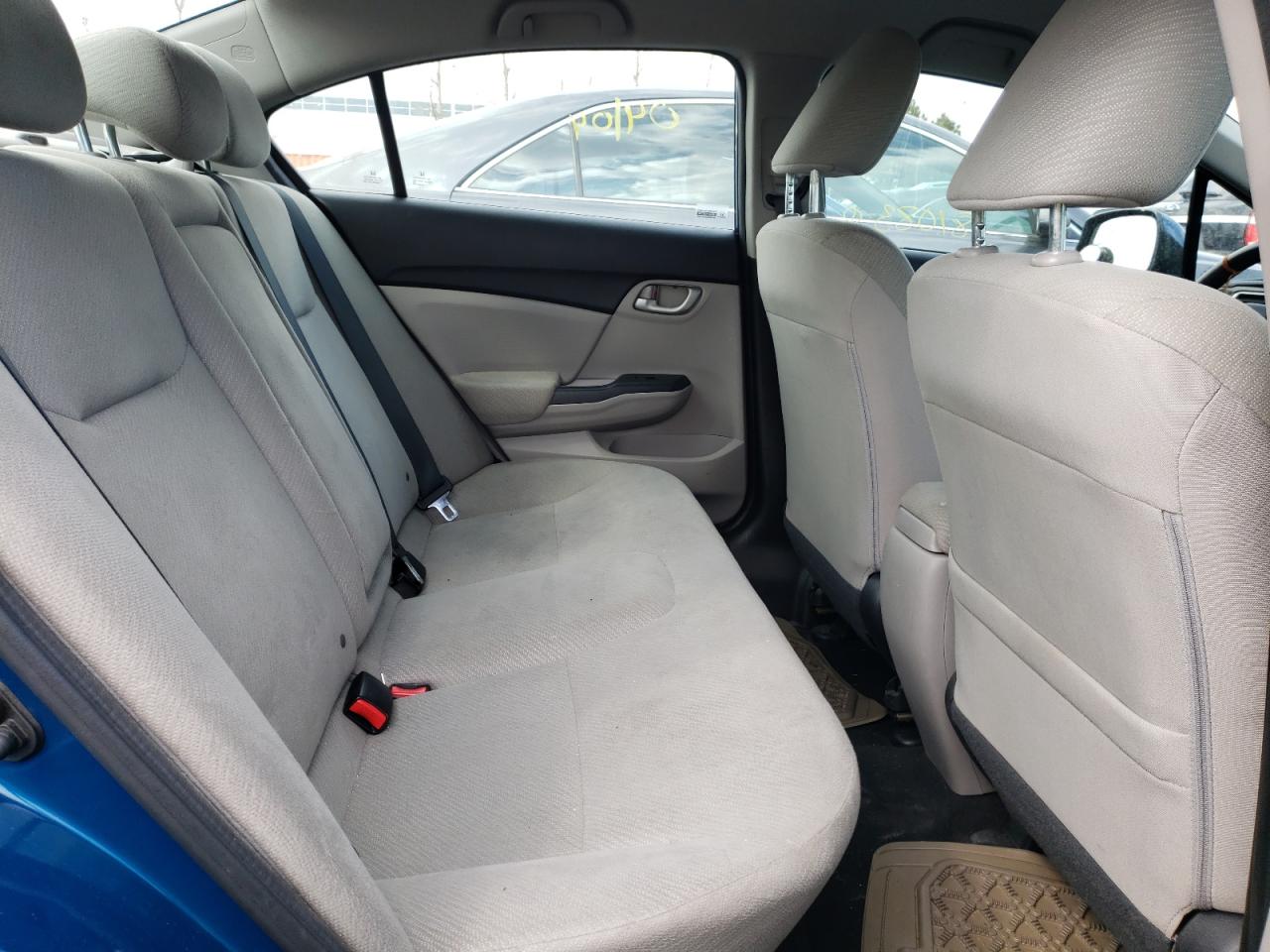 Photo 18 from auction – 2013 HONDA CIVIC LX with VIN 2HGFB2F43DH028422