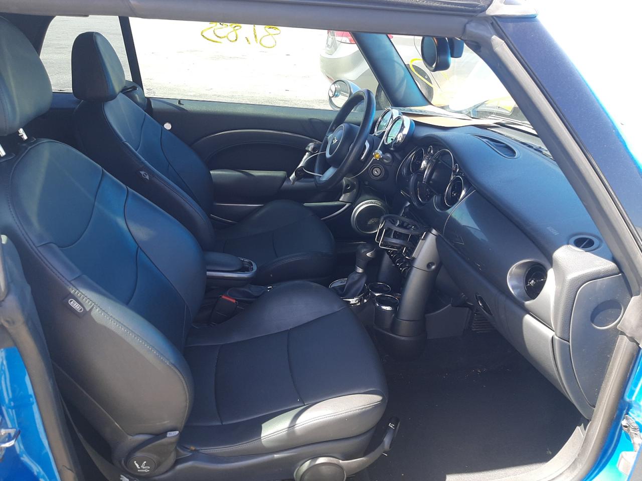 Фото 5 с аукциона – 2007 MINI COOPER S с VIN WMWRH33597TL94323
