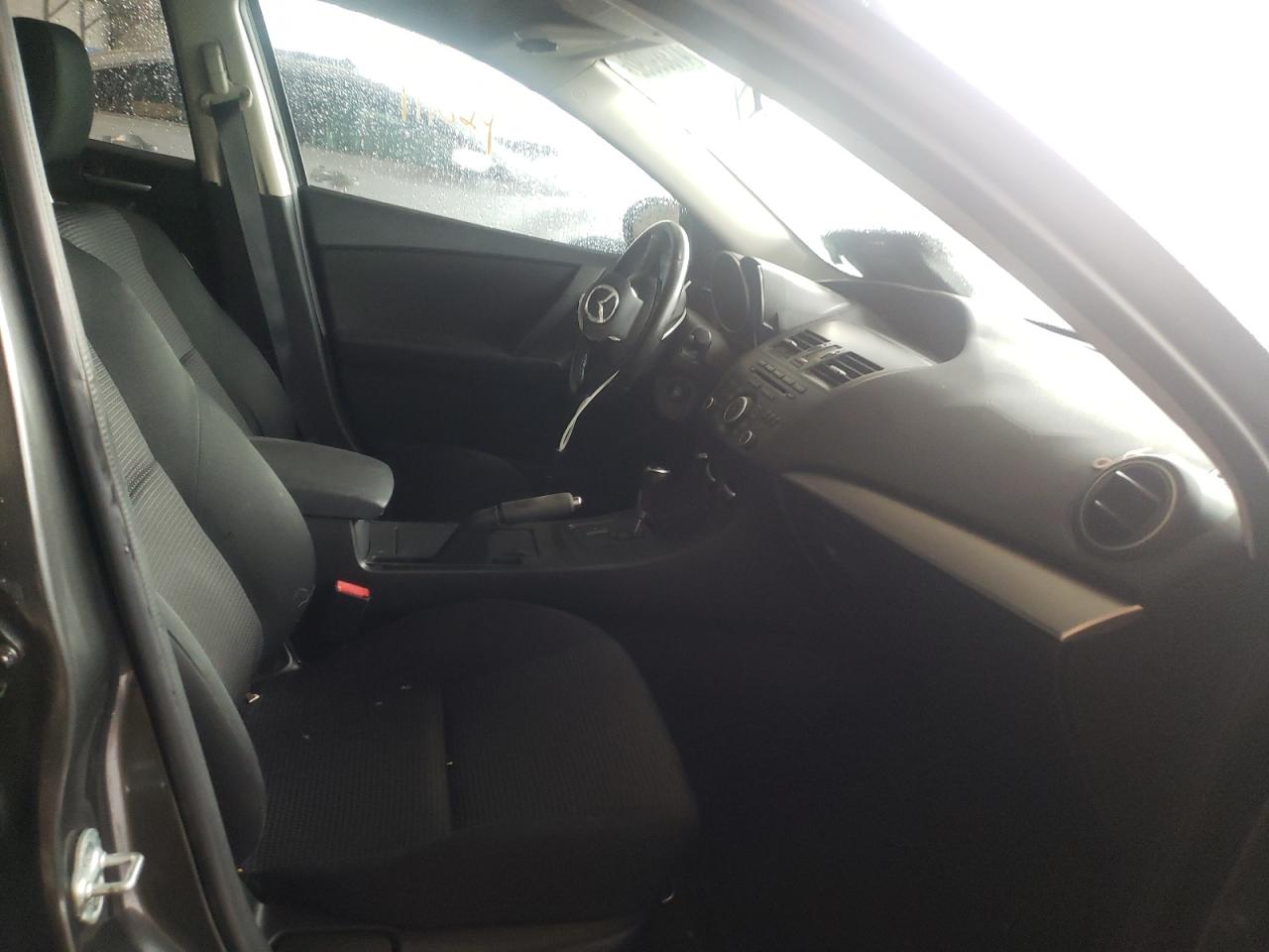 Photo 5 from auction – 2012 MAZDA 3 I with VIN JM1BL1L71C1665244