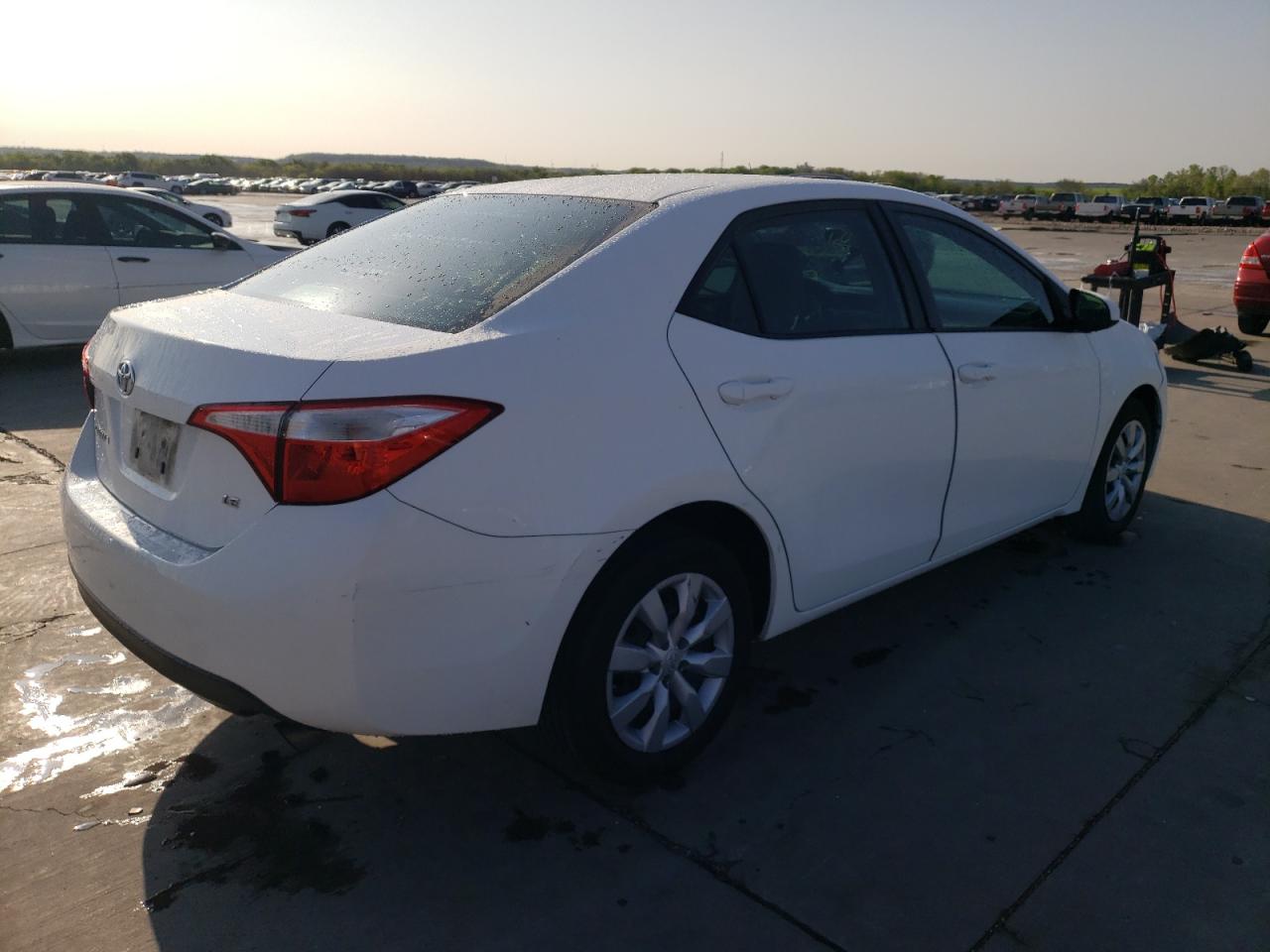 Photo 4 from auction – 2014 TOYOTA COROLLA L with VIN 2T1BURHE1EC133896