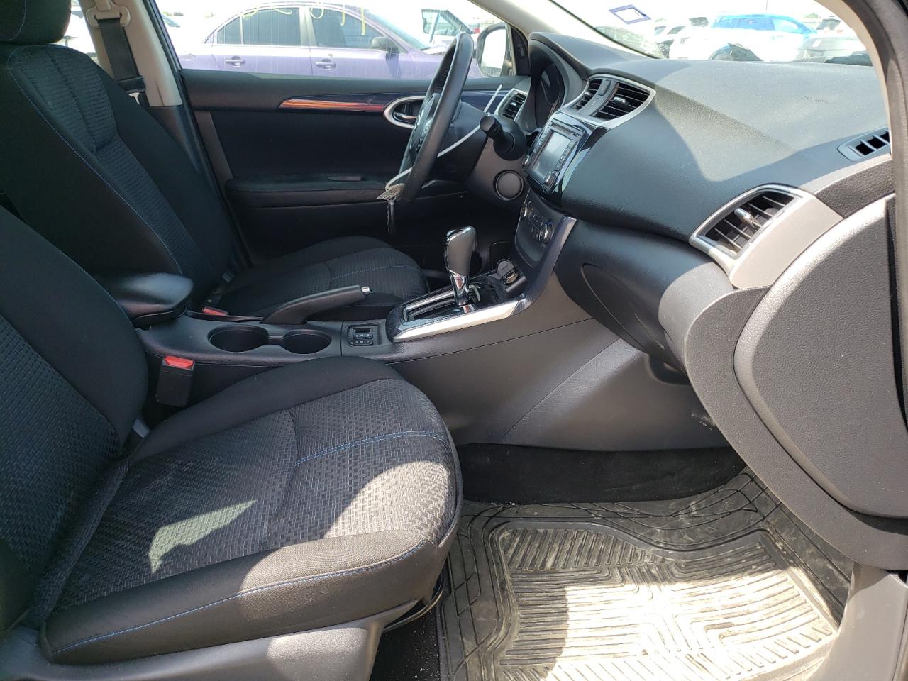Photo 5 from auction – 2016 NISSAN SENTRA S with VIN 3N1AB7AP7GY329901