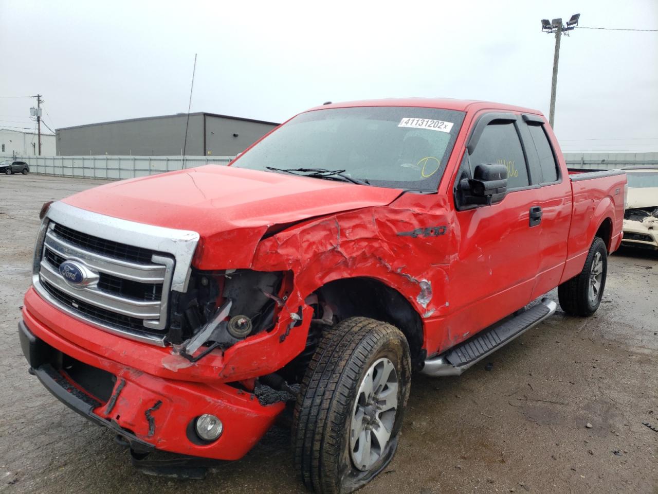 Photo 2 from auction – 2013 FORD F150 SUPER with VIN 1FTFX1EF2DFA14218