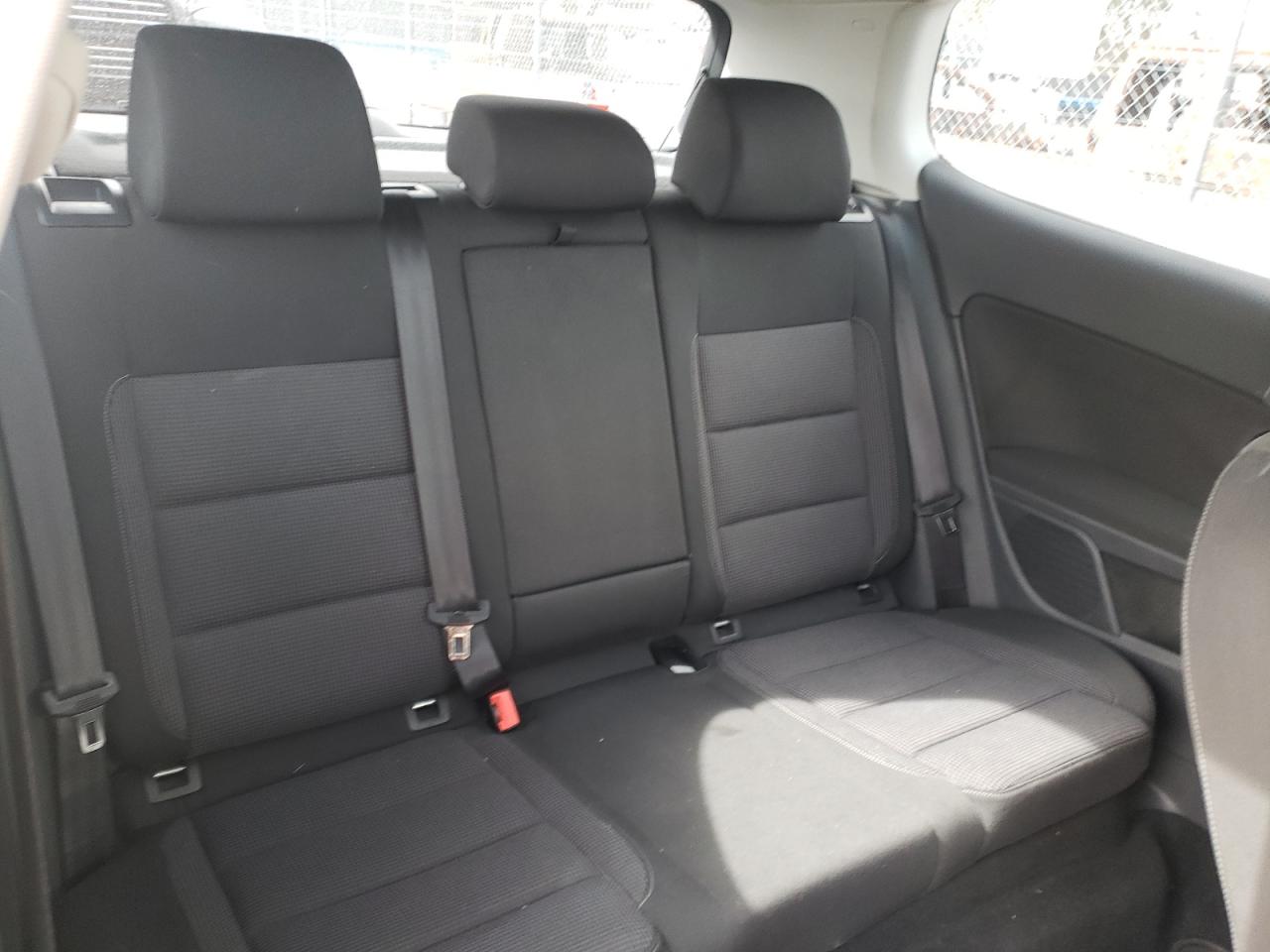 Photo 6 from auction – 2012 VOLKSWAGEN GOLF with VIN WVWAB7AJ8CW180702
