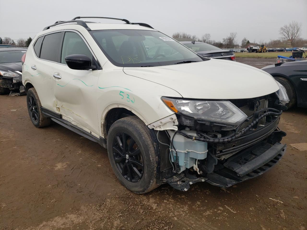 NISSAN ROGUE SV 2017 with VIN 5N1AT2MVXHC812425 - Photo from auction