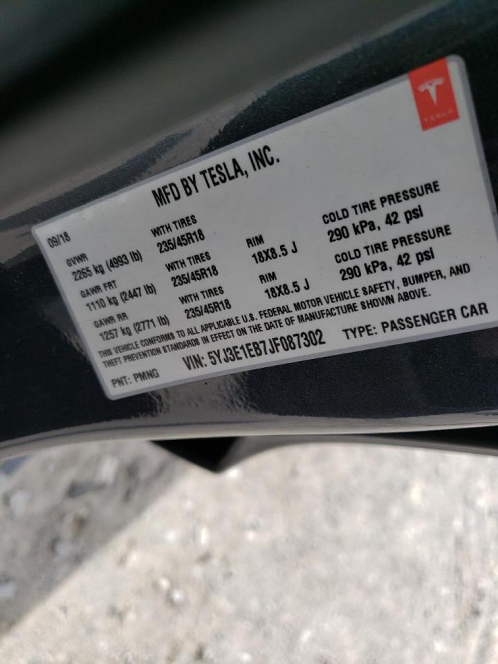 Photo 10 from auction – 2018 TESLA MODEL 3 with VIN 5YJ3E1EB7JF087302
