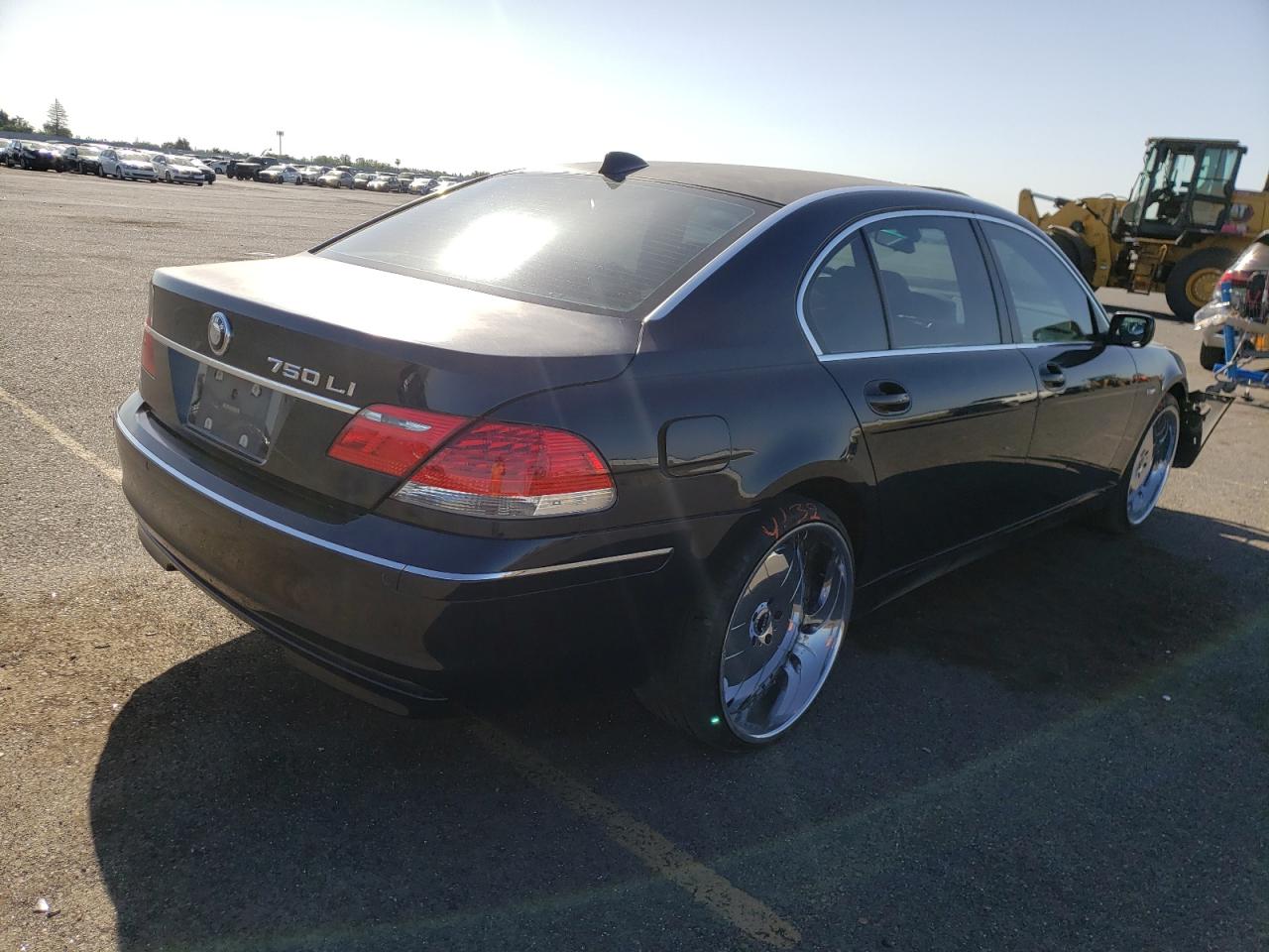 Photo 4 from auction – 2006 BMW 750 LI with VIN WBAHN83506DT31816