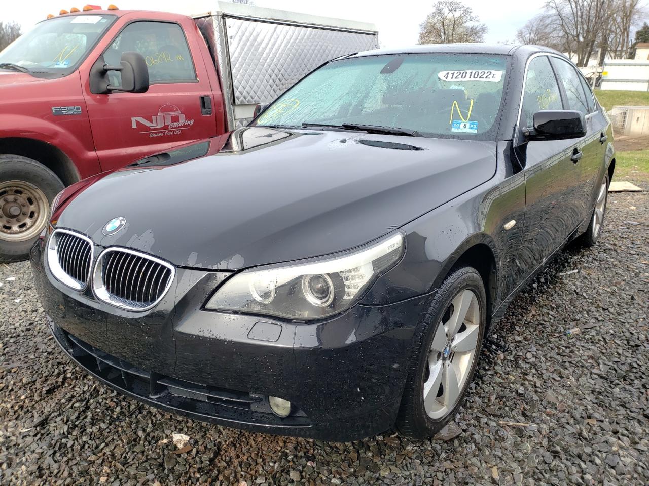 Photo 2 from auction – 2006 BMW 525 XI with VIN WBANF33596CS35496