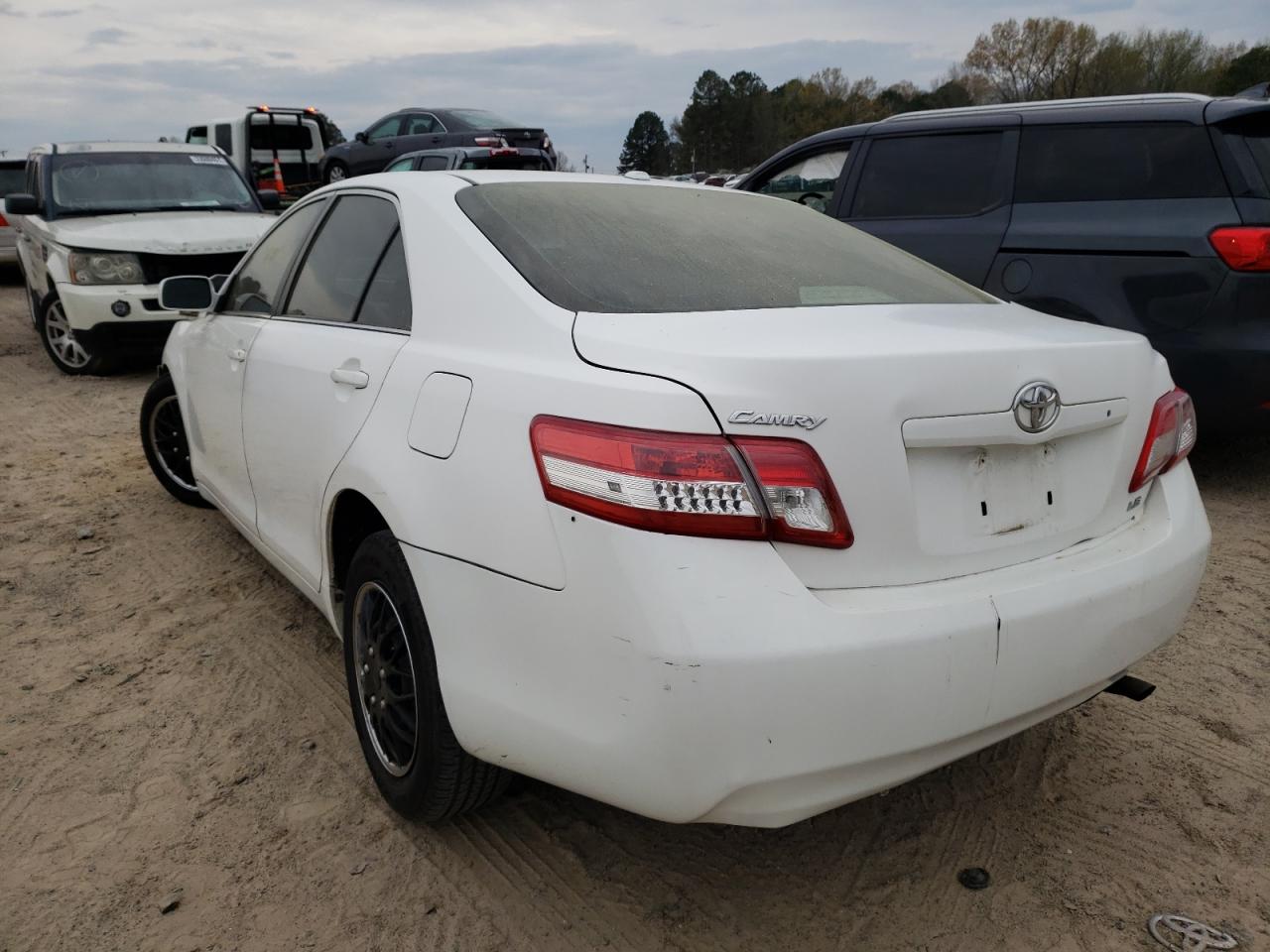 Photo 3 from auction – 2011 TOYOTA CAMRY BASE with VIN 4T1BF3EK1BU658193