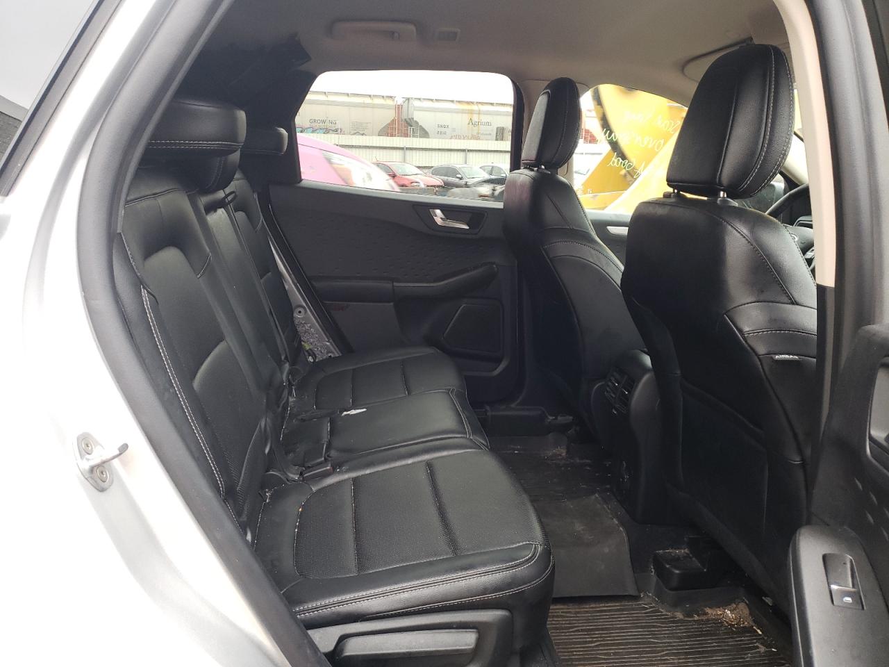 Photo 6 from auction – 2020 FORD ESCAPE SEL with VIN 1FMCU9H92LUA63621