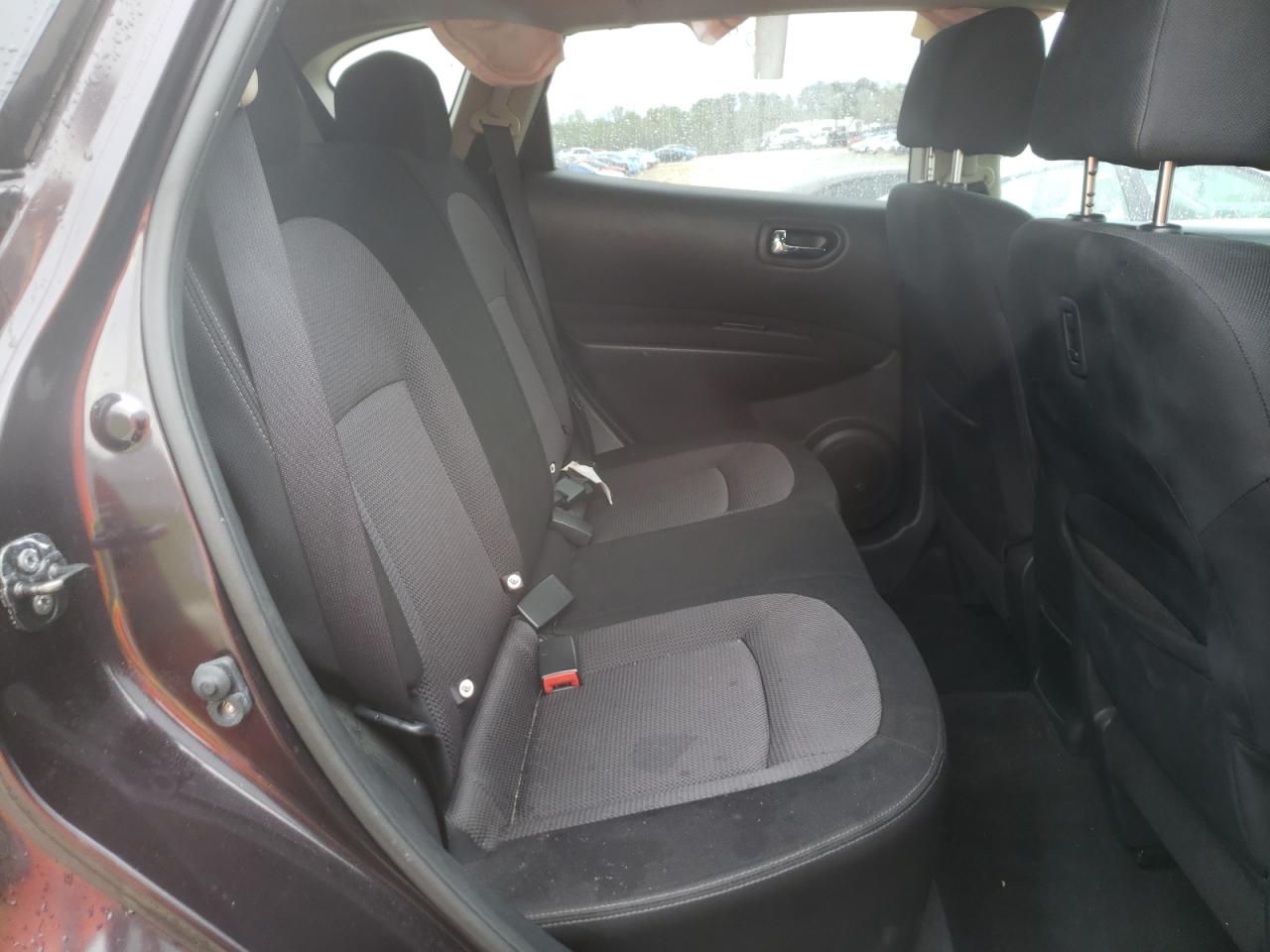 Photo 18 from auction – 2012 NISSAN ROGUE S with VIN JN8AS5MT0CW273266