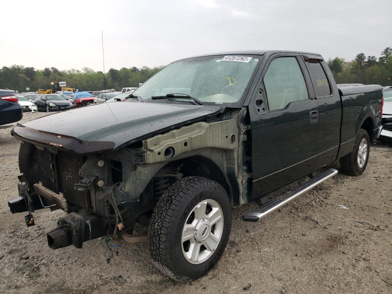 Photo 2 from auction – 2004 FORD F150 with VIN 1FTPX12544NB70590