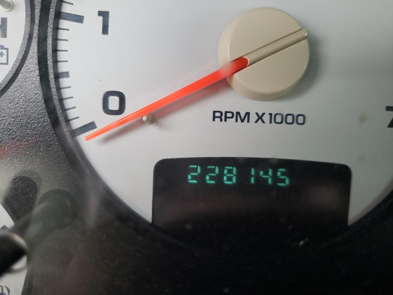 Photo 8 from auction – 2003 DODGE RAM 1500 S with VIN 1D7HU18N13J562149