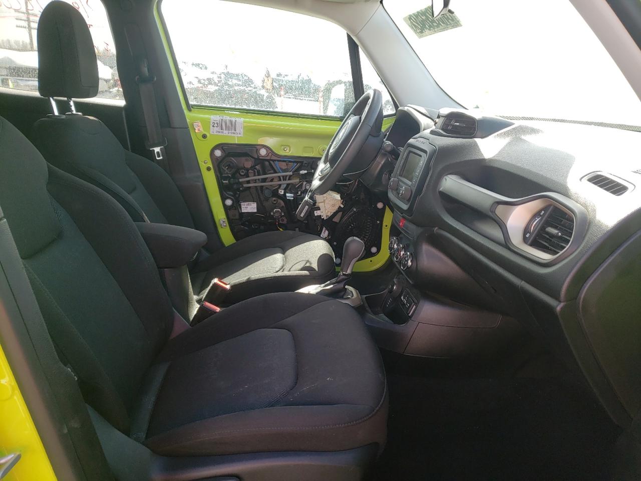 Photo 5 from auction – 2017 JEEP RENEGADE S with VIN ZACCJBAB6HPF79734
