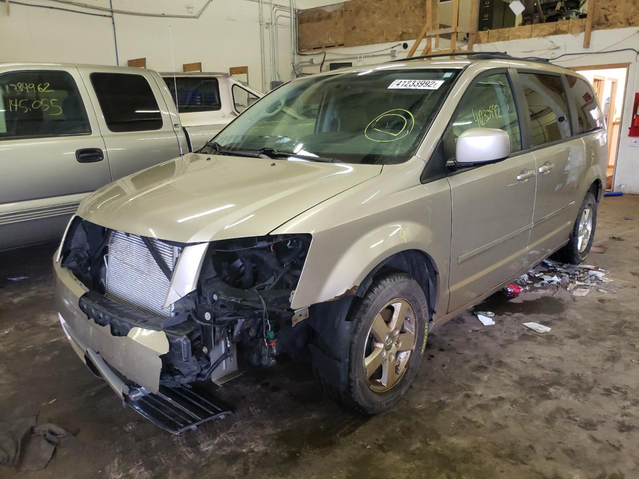 Photo 2 from auction – 2009 DODGE GRAND CARA with VIN 2D8HN54159R547953