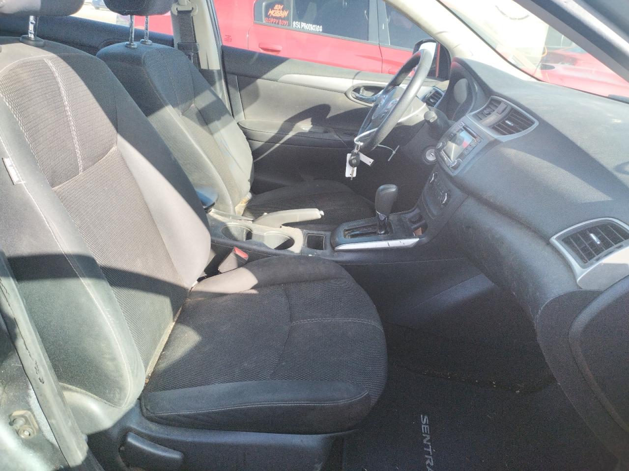 Photo 5 from auction – 2018 NISSAN SENTRA S with VIN 3N1AB7AP1JY210491