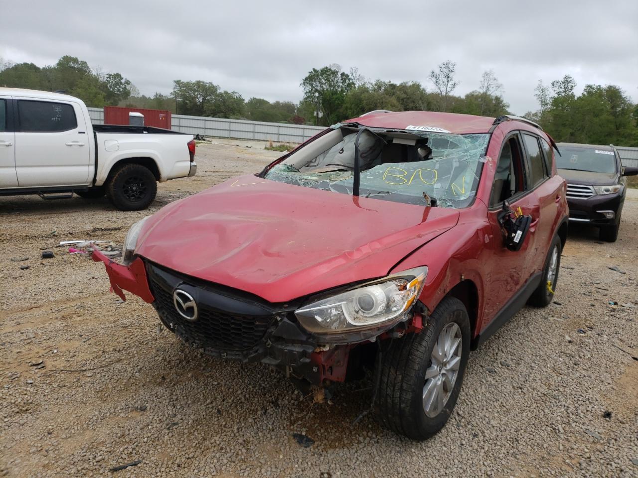 Photo 2 from auction – 2015 MAZDA CX-5 TOURI with VIN JM3KE2CY8F0522382