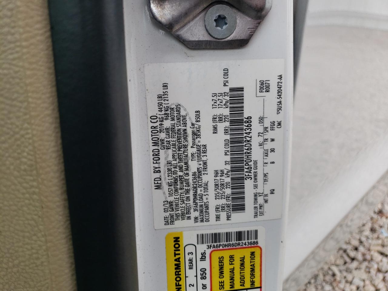 Photo 10 from auction – 2013 FORD FUSION SE with VIN 3FA6P0HR6DR243686