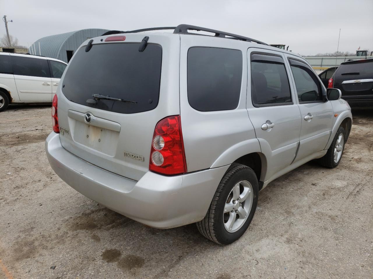 Photo 4 from auction – 2005 MAZDA TRIBUTE S with VIN 4F2YZ96195KM12460