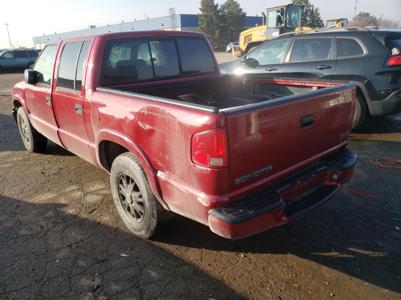 Photo 3 from auction – 2002 GMC SONOMA with VIN 1GTDT13W12K239000