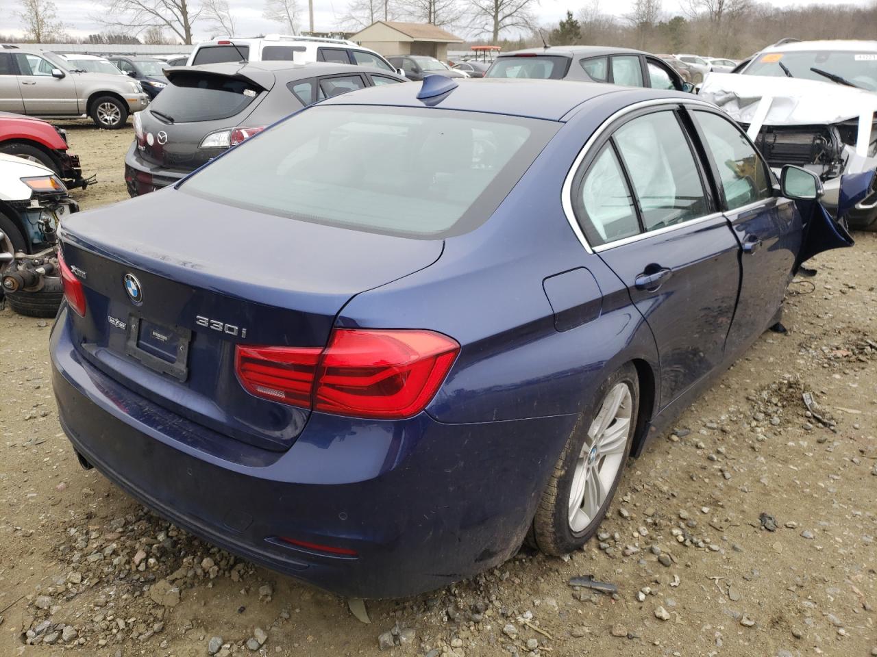 Photo 4 from auction – 2017 BMW 330 XI with VIN WBA8D9C34HA005559