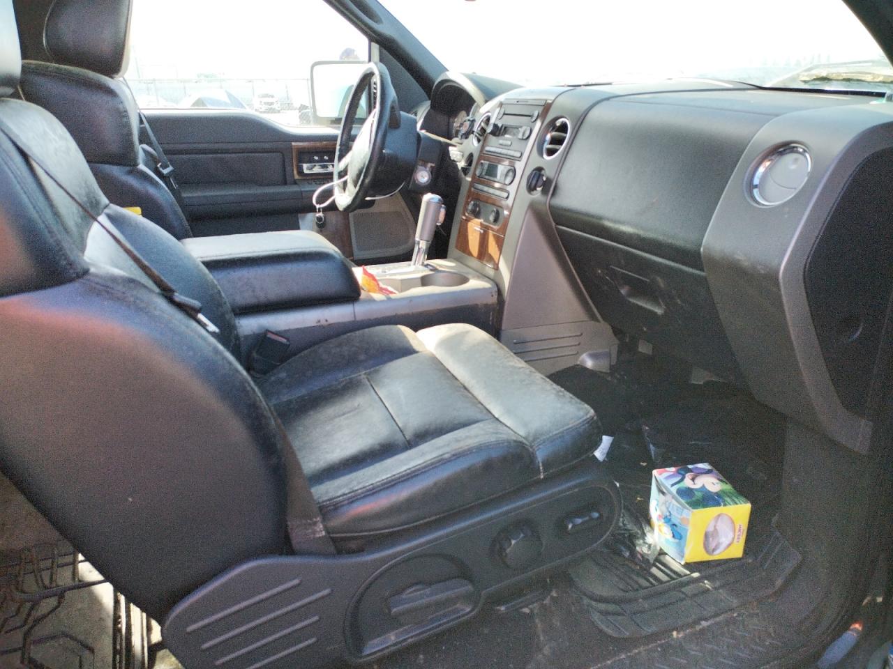 Photo 5 from auction – 2004 FORD F-150 with VIN 1FTRX12554KD56309