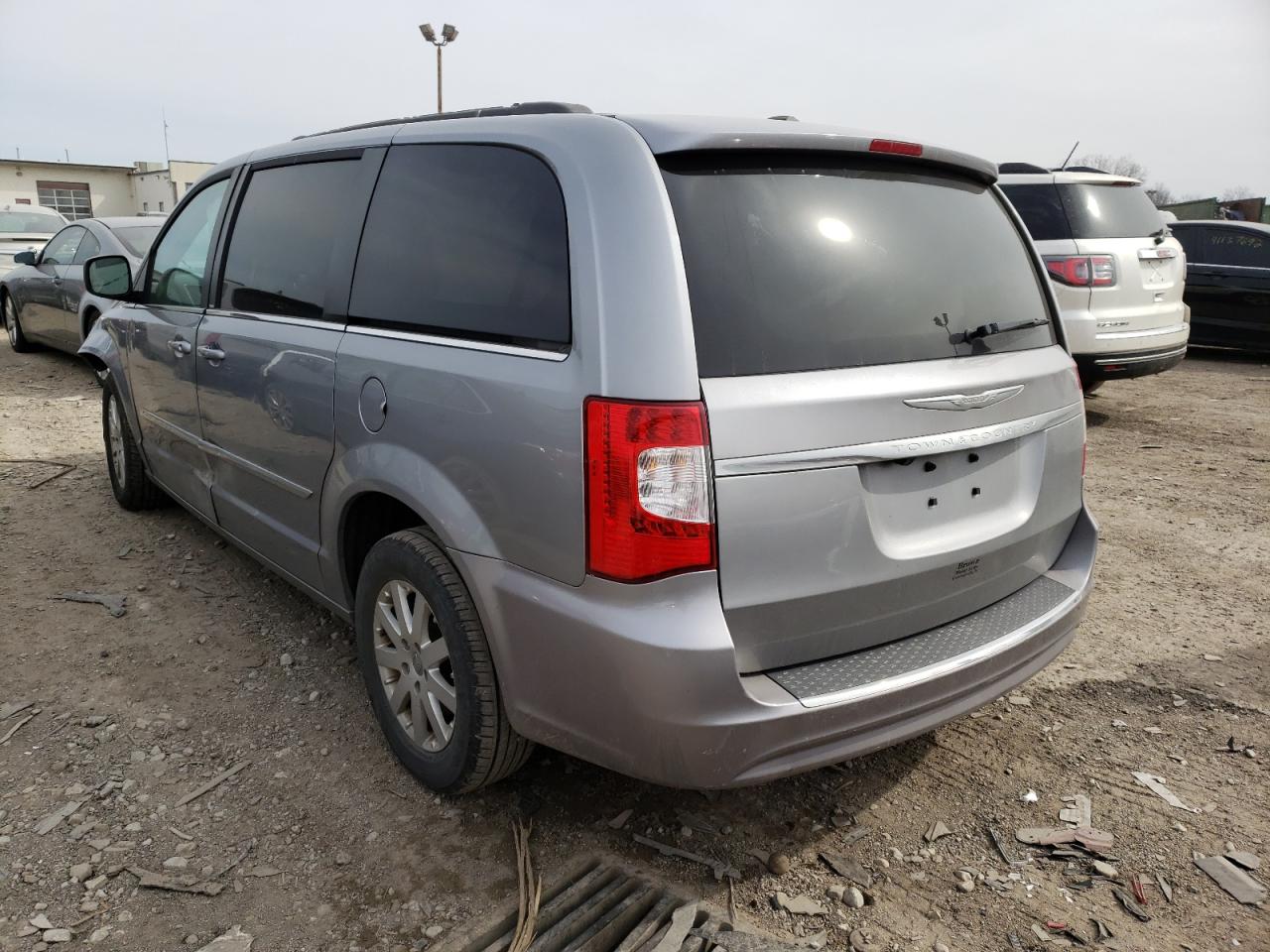 Photo 3 from auction – 2014 CHRYSLER TOWN & COU with VIN 2C4RC1BG3ER195345