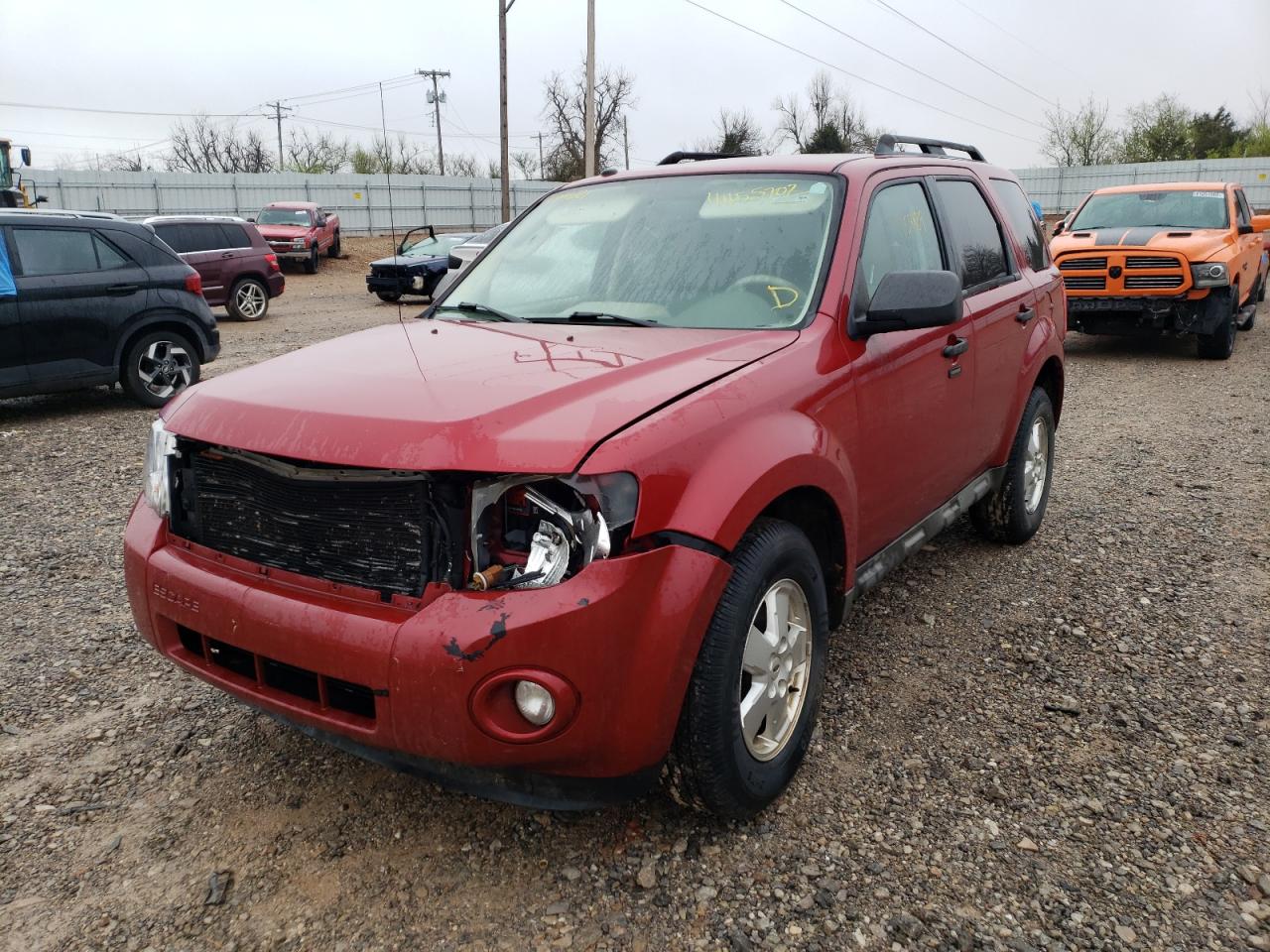 Photo 2 from auction – 2011 FORD ESCAPE XLT with VIN 1FMCU0D78BKC29621