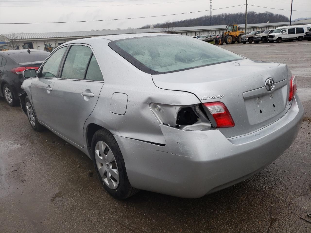 Photo 3 from auction – 2007 TOYOTA CAMRY CE with VIN 4T1BE46K77U061015