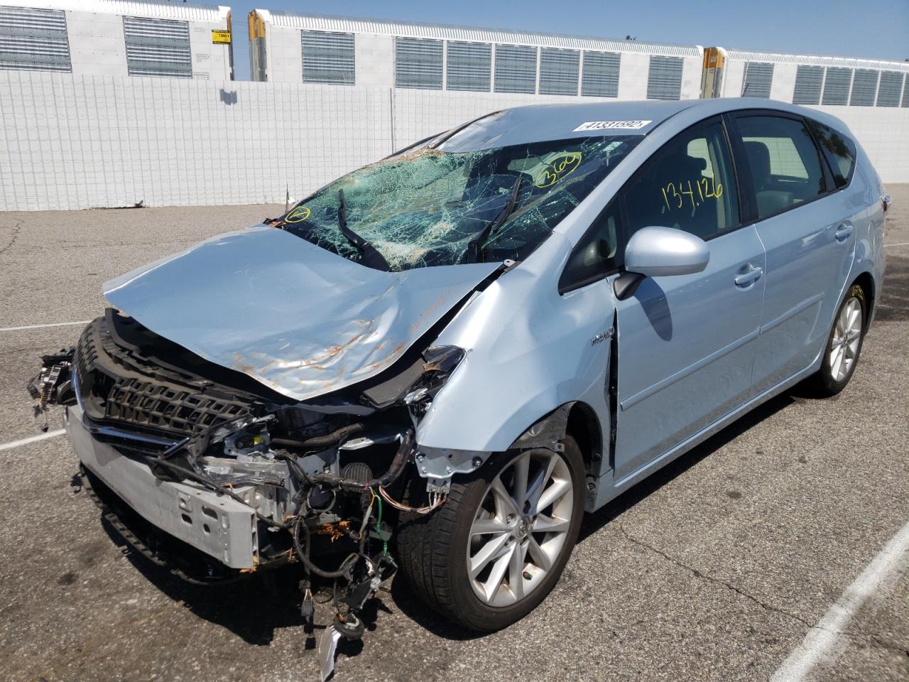 Photo 2 from auction – 2012 TOYOTA PRIUS V with VIN JTDZN3EUXC3138086