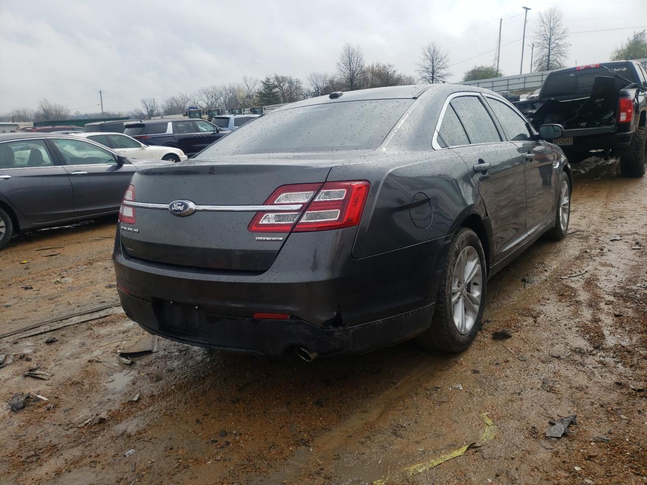 Photo 4 from auction – 2018 FORD TAURUS SE with VIN 1FAHP2D89JG105600