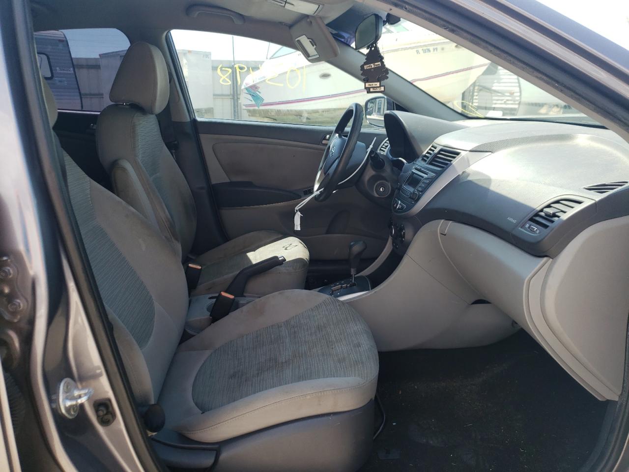 Photo 5 from auction – 2015 HYUNDAI ACCENT GLS with VIN KMHCT4AE7FU825858