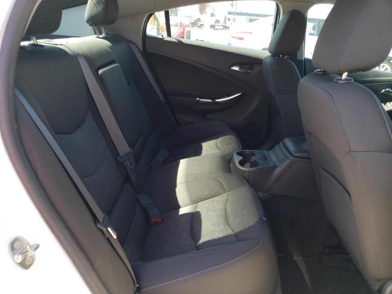 Photo 6 from auction – 2016 CHEVROLET VOLT LT with VIN 1G1RC6S54GU118476