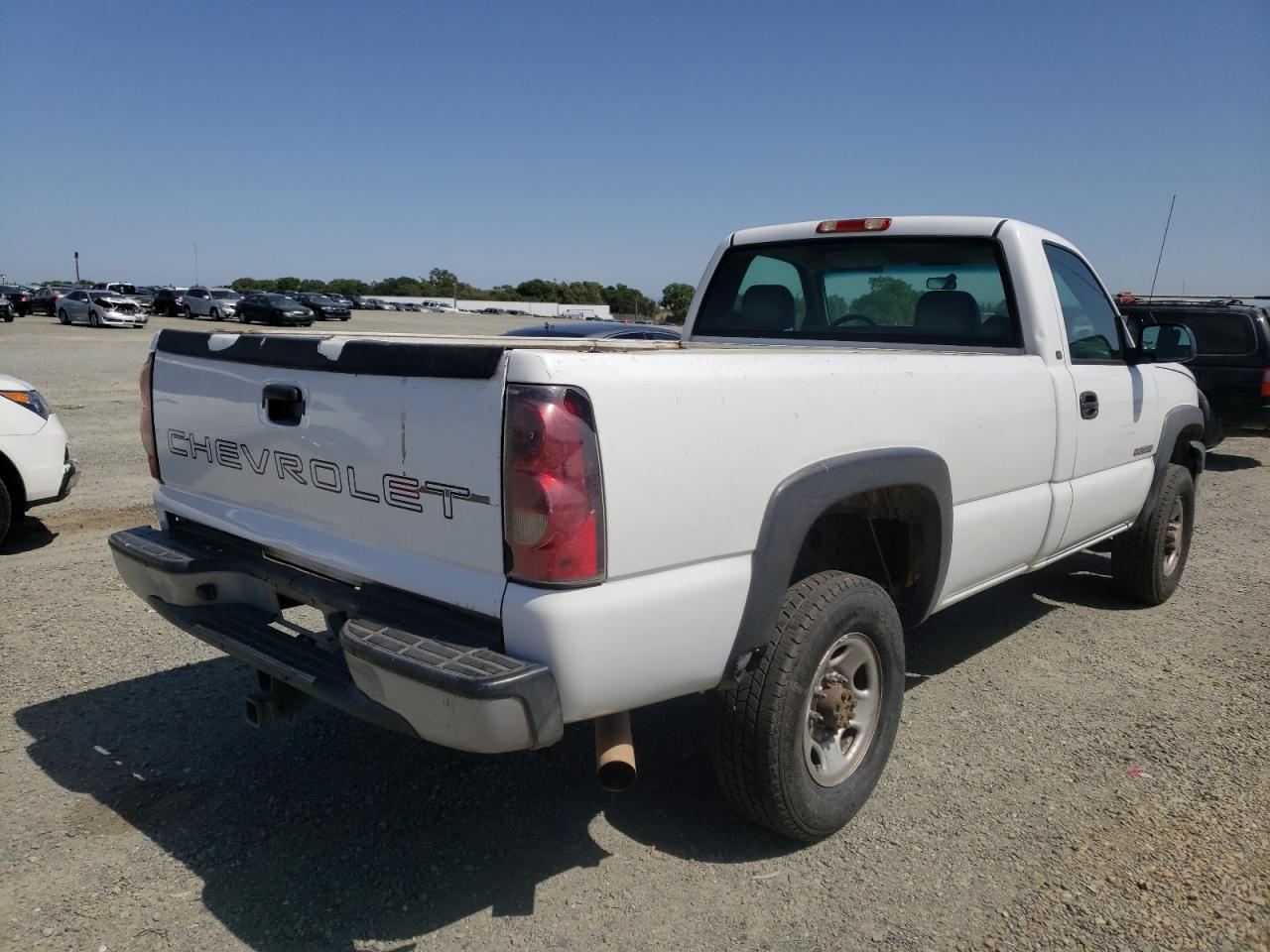 Photo 4 from auction – 2005 CHEVROLET 2500 HD with VIN 1GCHC24U55E264862