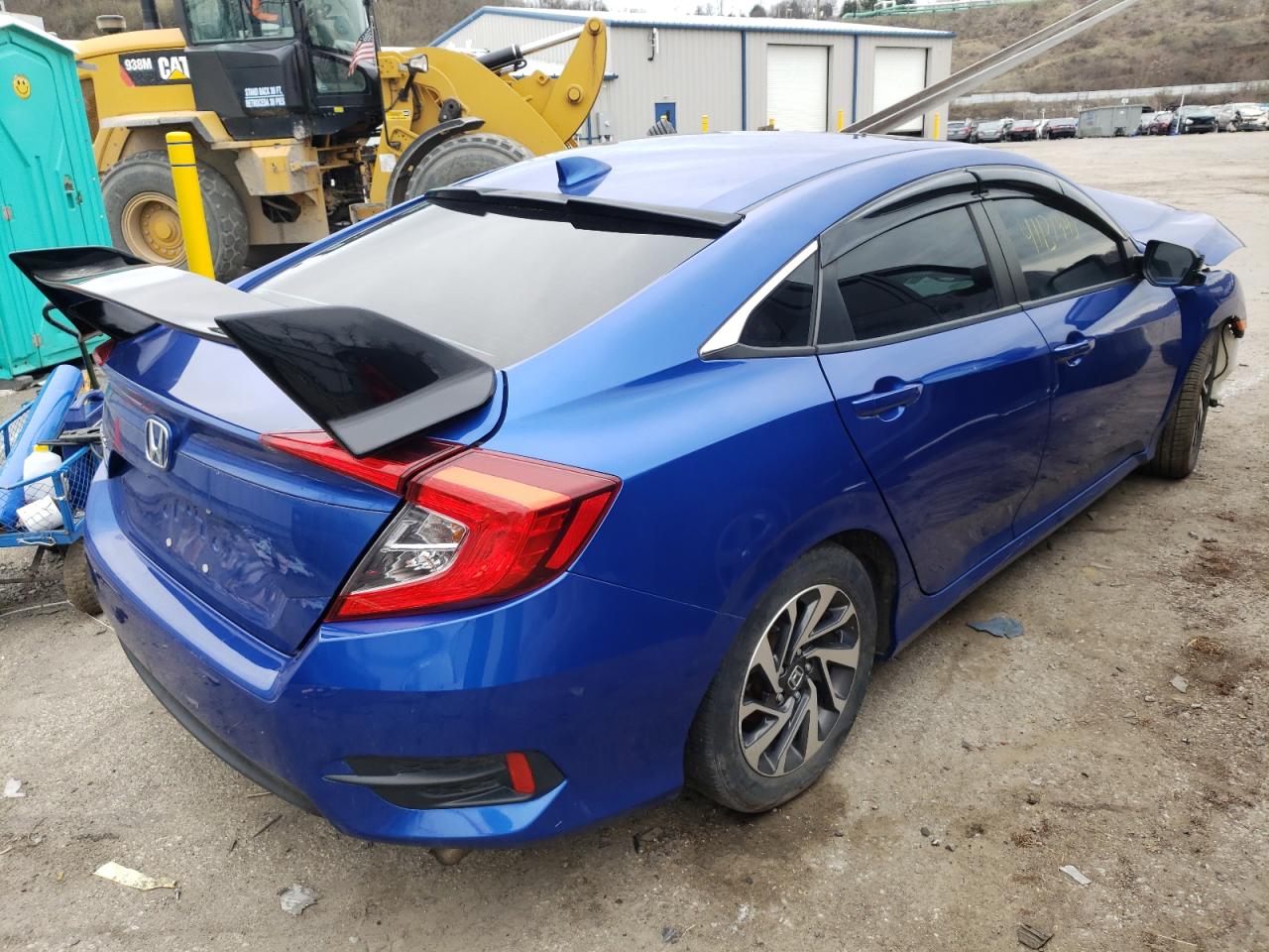 Photo 4 from auction – 2017 HONDA CIVIC EX with VIN 2HGFC2F77HH543159