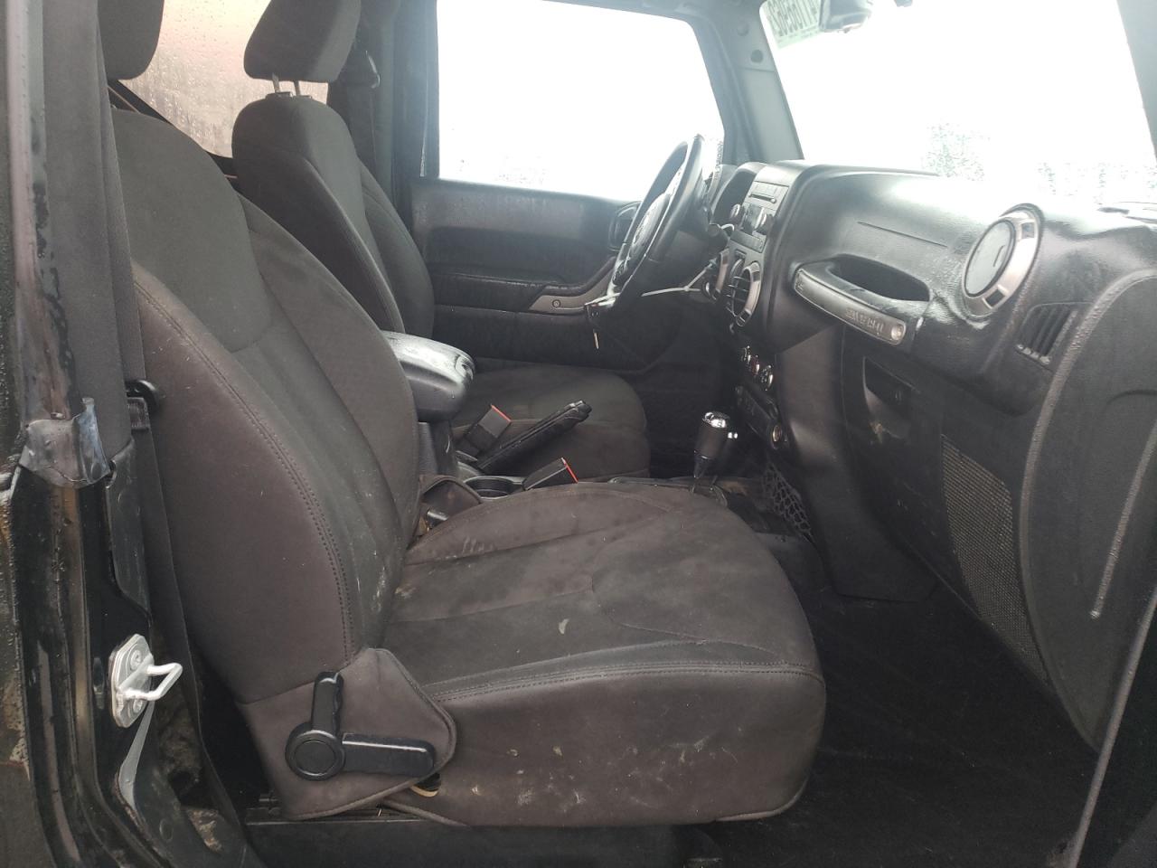 Photo 5 from auction – 2015 JEEP WRANGLER S with VIN 1C4AJWAG6FL692014