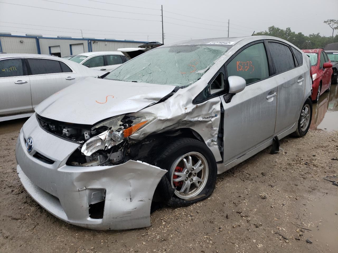 Photo 2 from auction – 2010 TOYOTA PRIUS with VIN JTDKN3DU5A0069972